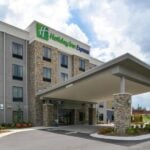 Holiday Inn Express and Suites Bryant – Benton Area by IHG
