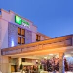 Holiday Inn Express Flint-Campus Area by IHG