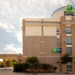 Holiday Inn Express Hotel & Suites San Antonio – Rivercenter Area by IHG