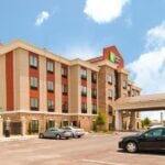 Holiday Inn Express & Suites San Antonio Frost Bank Center by IHG