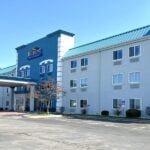 Baymont by Wyndham Litchfield
