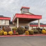Bridgeway Inn & Suites – Portland Airport