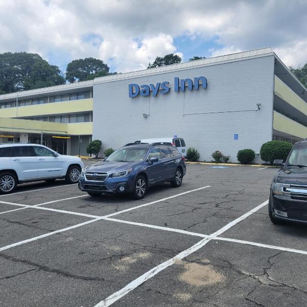 Days Inn by Wyndham Alexandria South