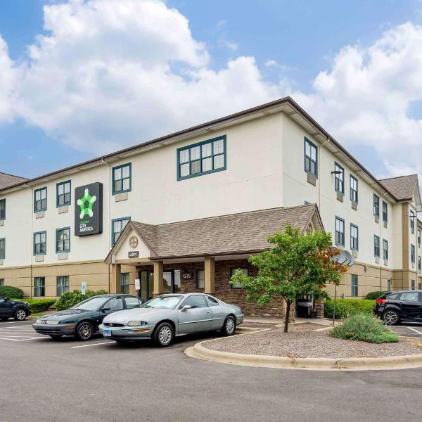 Extended Stay America Select Suites – Chicago – Naperville – West