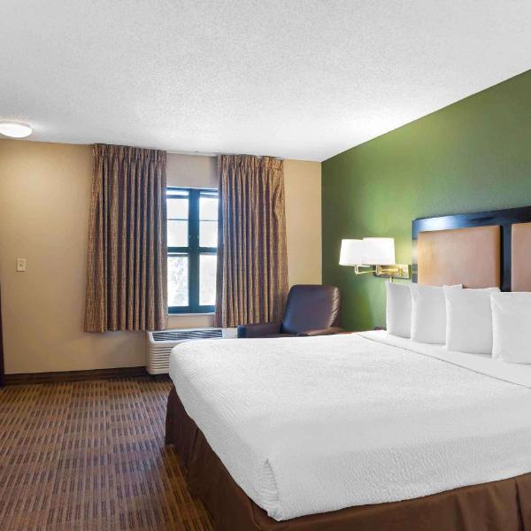 Extended Stay America Suites – Boca Raton – Commerce