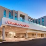 Hampton Inn & Suites Anaheim Resort Convention Center