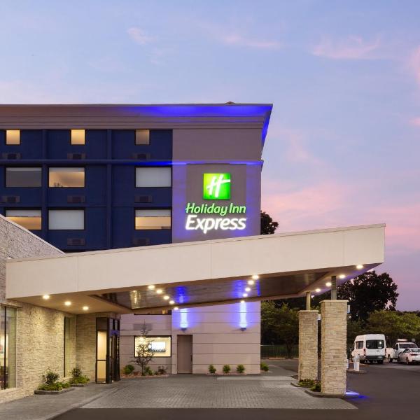 Holiday Inn Express Atlanta Airport – North by IHG