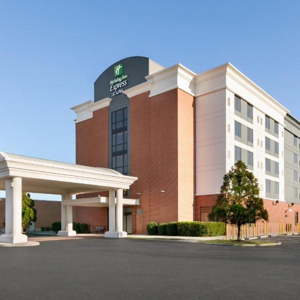 Holiday Inn Express Hotel & Suites Norfolk Airport by IHG