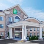 Holiday Inn Express Hotel & Suites Warminster-Horsham by IHG