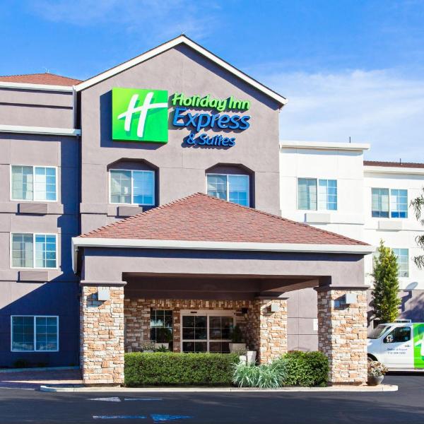 Holiday Inn Express & Suites Oakland – Airport by IHG