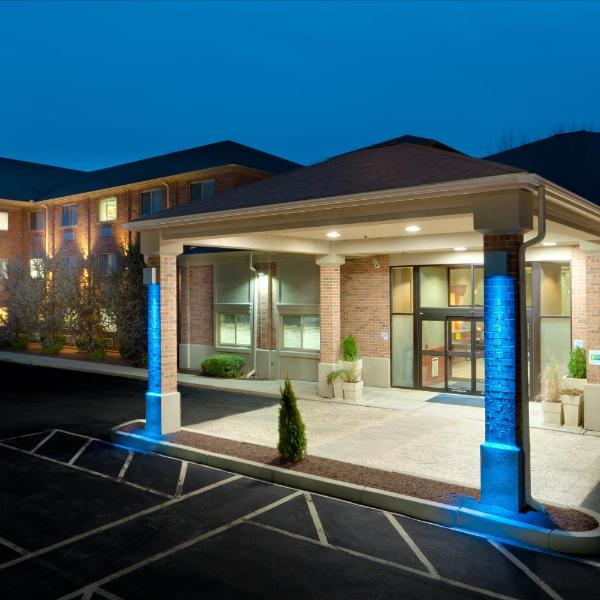 Holiday Inn Express & Suites Smithfield – Providence by IHG