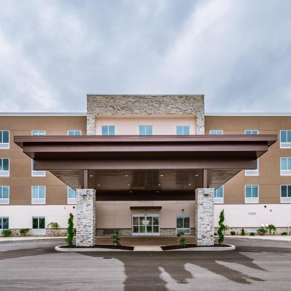 Holiday Inn Express & Suites- South Bend Casino by IHG