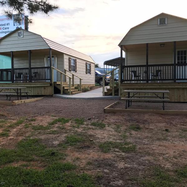 Kickapoo Shores Waterfront Cottages