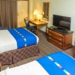 Park Inn By Radisson Sharon