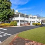 Quality Inn Fayetteville Near Historic Downtown Square
