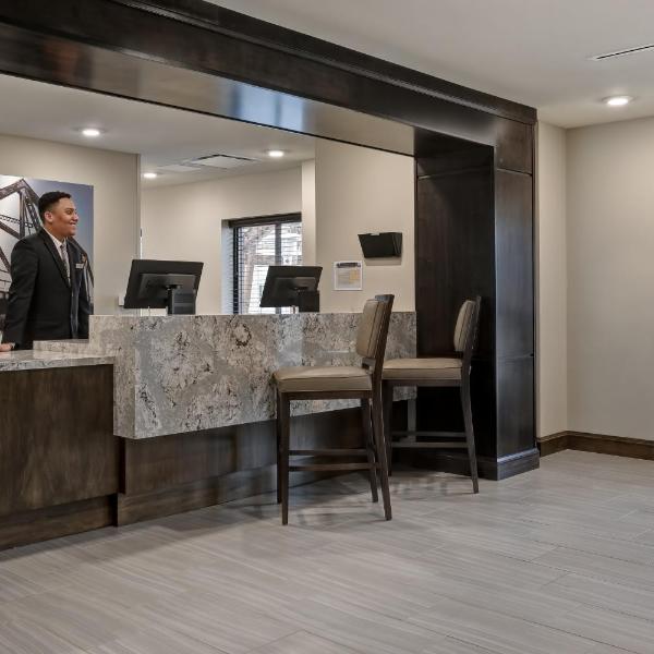Staybridge Suites – Overland Park – Kansas City S by IHG