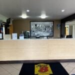 Super 8 by Wyndham Farmington