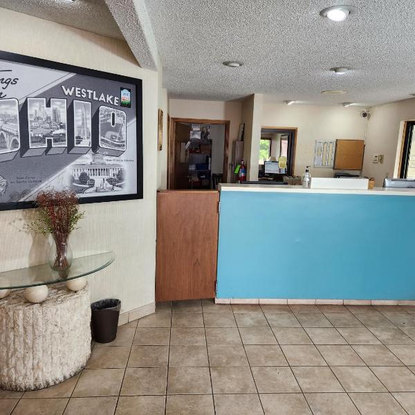 WestSpring Inn – Westlake Cleveland