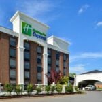 Holiday Inn Express Winston-Salem Medical Ctr Area