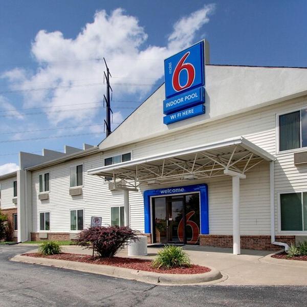 Motel 6 Altoona Ia Des Moines East Des