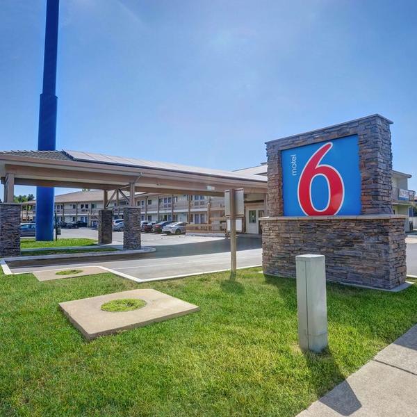 Motel 6 Anderson Ca Redding Airport