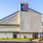 Motel 6 Grove City Oh