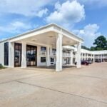 Motel 6 Lindale Tx
