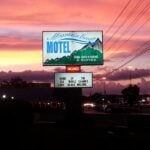 Mountain Breeze Motel Gatlinburg Pigeon