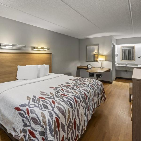 Red Roof Inn Greensboro Airport