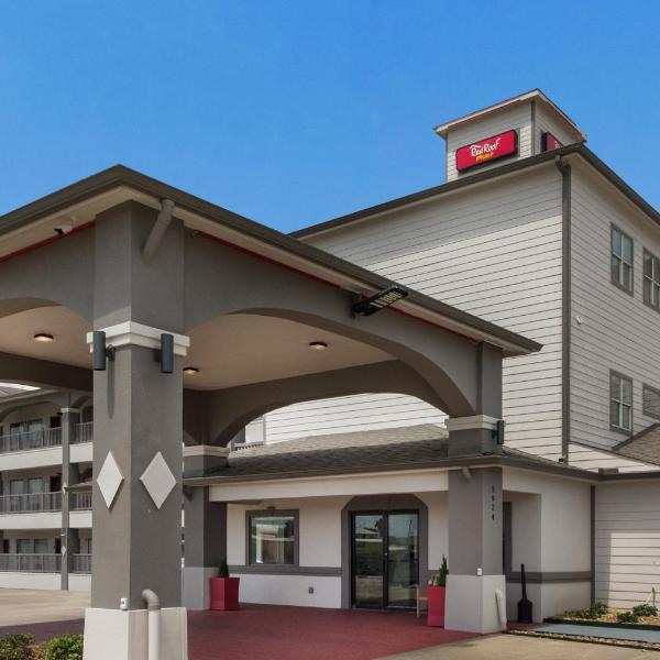Red Roof Inn Plus Galveston Beachfront
