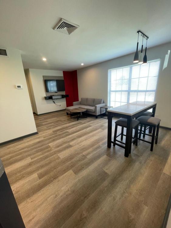 Ramada by Wyndham Studio Suites Dothan photo 3