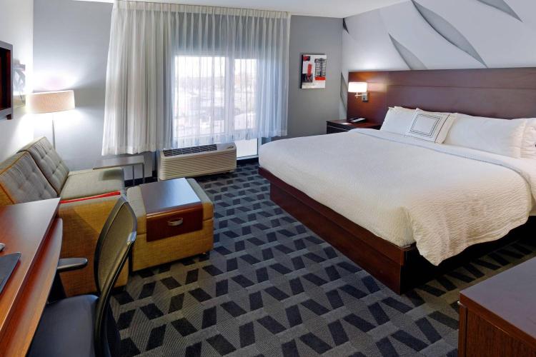 TownePlace Suites by Marriott Springfield photo 1