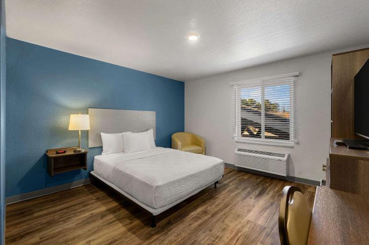 WoodSpring Suites Yorktown Newport News photo 2
