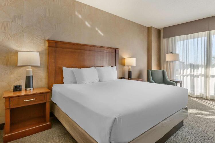 Drury Plaza Hotel Phoenix Tempe photo 1