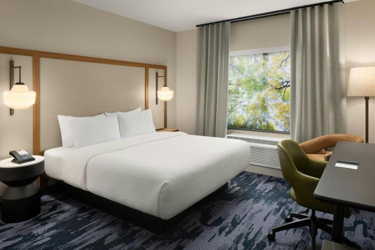 Fairfield by Marriott Inn & Suites Traverse City photo 1