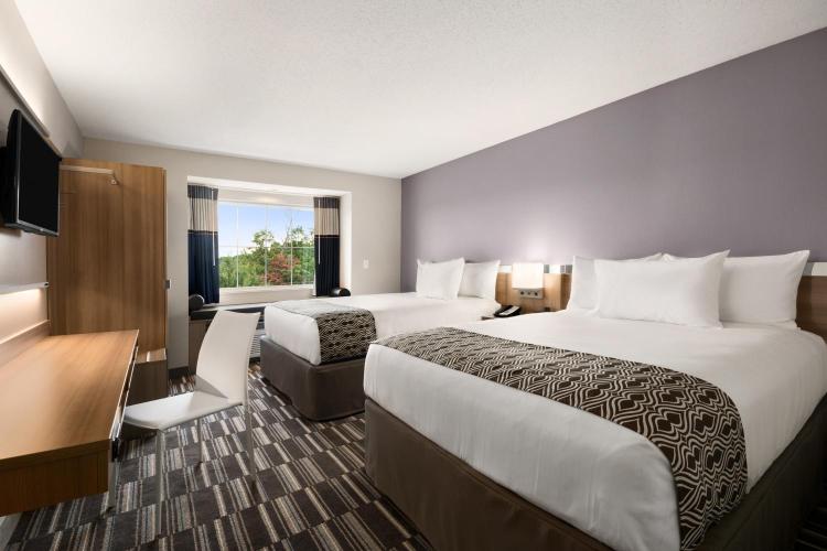 Microtel Inn & Suites by Wyndham photo 2
