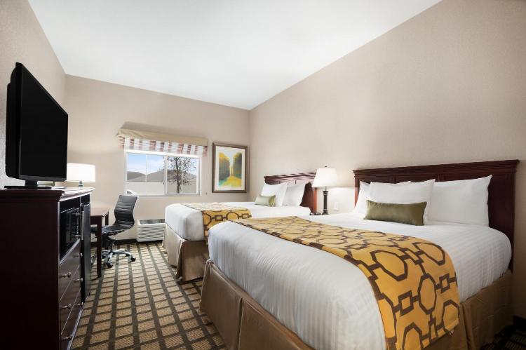 Baymont Inn & Suites by Wyndham Odessa photo 1