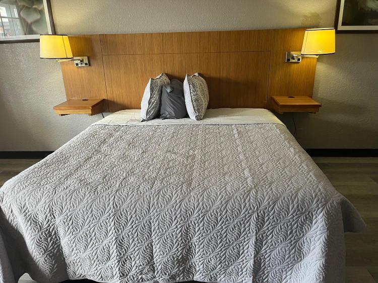 Go2 Inn & Suites By Relianse - San Antonio, TX photo 1