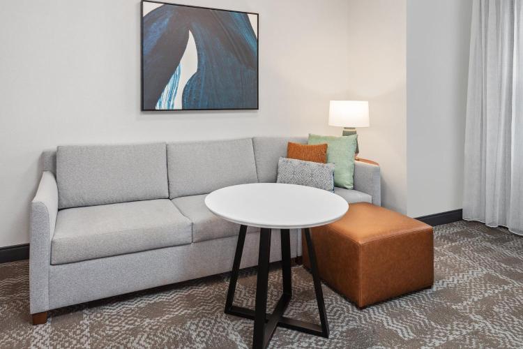 Staybridge Suites Albany Wolf Rd-Colonie Center by IHG photo 3