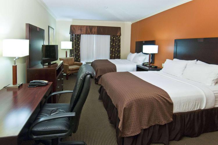 Wyndham Lake Charles photo 1
