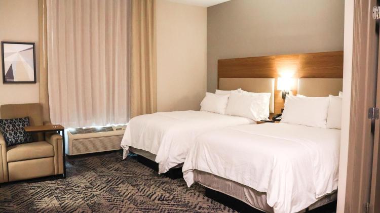 Candlewood Suites - Peoria at Grand Prairie by IHG photo 3