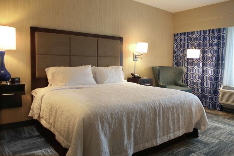 Hampton Inn Lexington Medical Center, KY photo 1