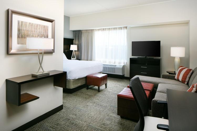 Staybridge Suites Des Moines Downtown by IHG photo 1