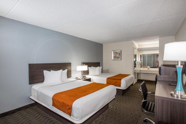 Days Inn & Suites by Wyndham Orlando Airport photo 3