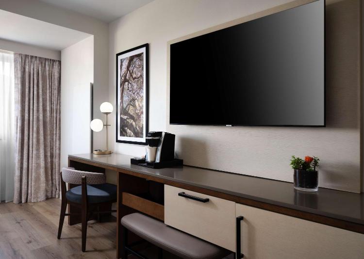 Sonesta Irvine John Wayne Airport photo 3