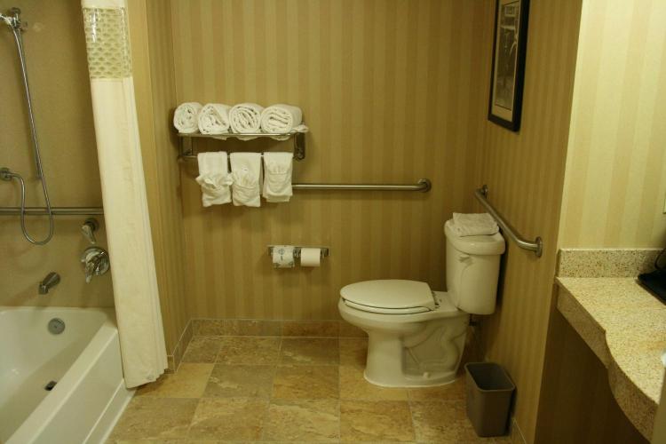 Hampton Inn & Suites Mobile Providence Park/Airport photo 1