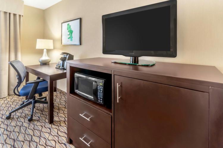 Holiday Inn Milwaukee Airport by IHG photo 3