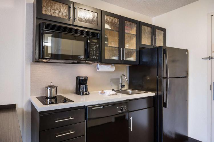 Sonesta Simply Suites Silicon Valley Santa Clara photo 3