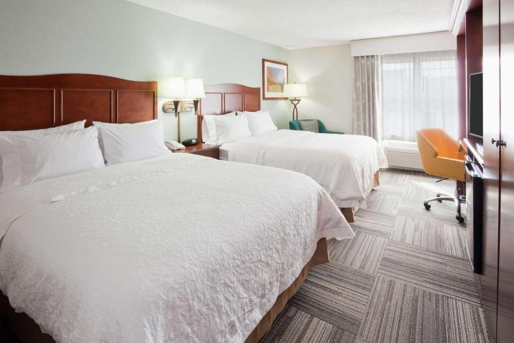 Hampton Inn Duluth-Canal Park photo 2