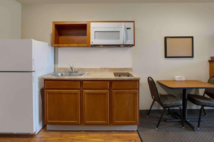 WoodSpring Suites Frederick I-70 photo 2